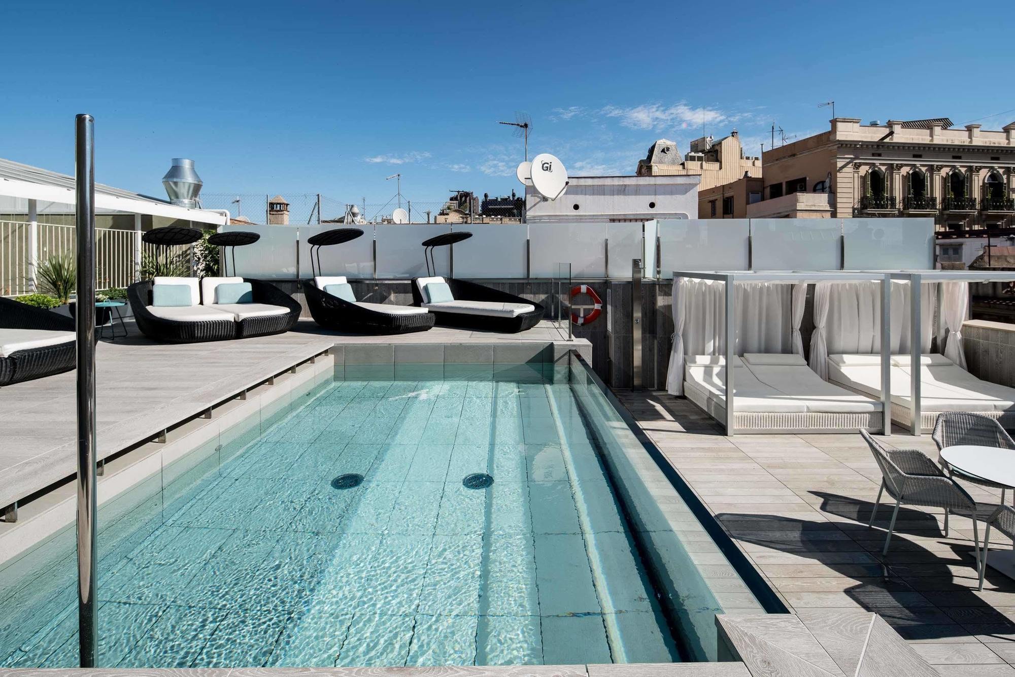 Hotel Catalonia Magdalenes 4*